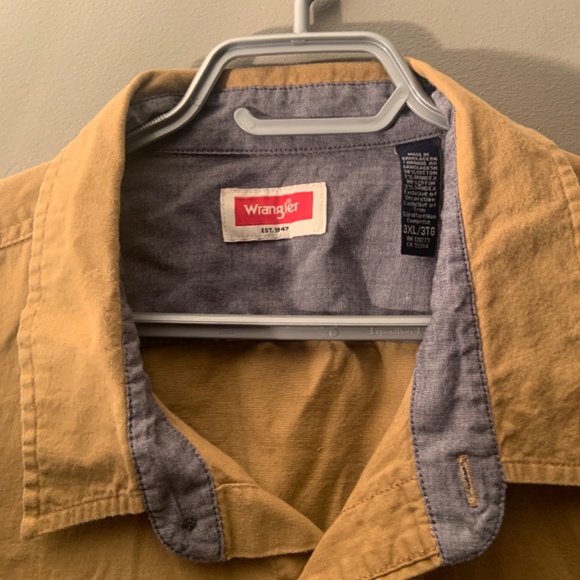 Wrangler Men’s Brown / Dark Tan Button Down Shirt - Picture 2 of 5